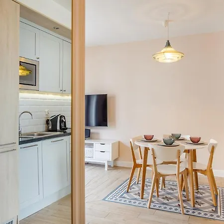 Solaris - Sopocka Przystan Apartment *